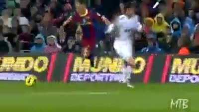 Good old days at El Clasico, winning 5-0 vs Real Madrid. Nostalgia.