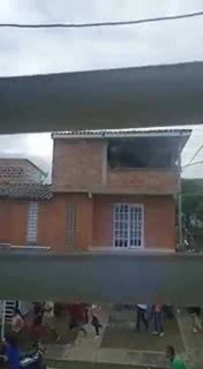 People in residencial areas are shot from a helicopter in Buga, Valle. May 5th 2021