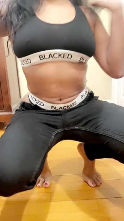 anyone else like their girl getting blacked