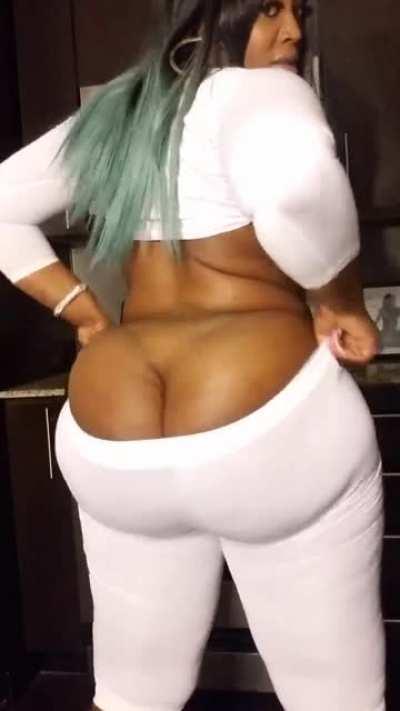 I miss when shorty was a big body Benz 😩