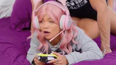 Paisley Paige - Focus On The Game