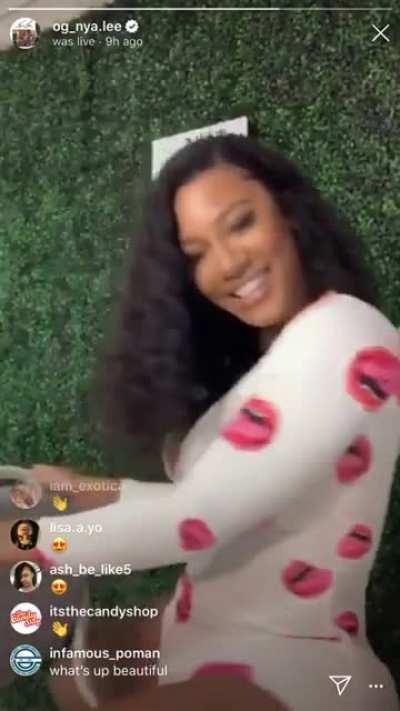 #NyeLee #Twerking 😍🔥