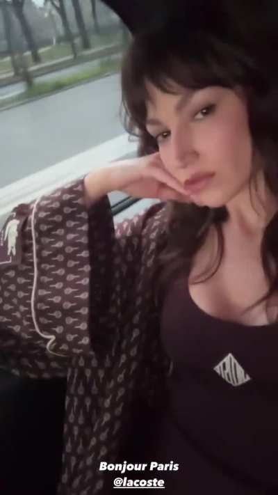 Ursulas new insta story😍