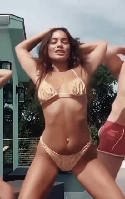 Vanessa Hudgens