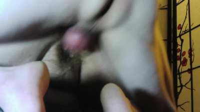 Knocking On That Clit 