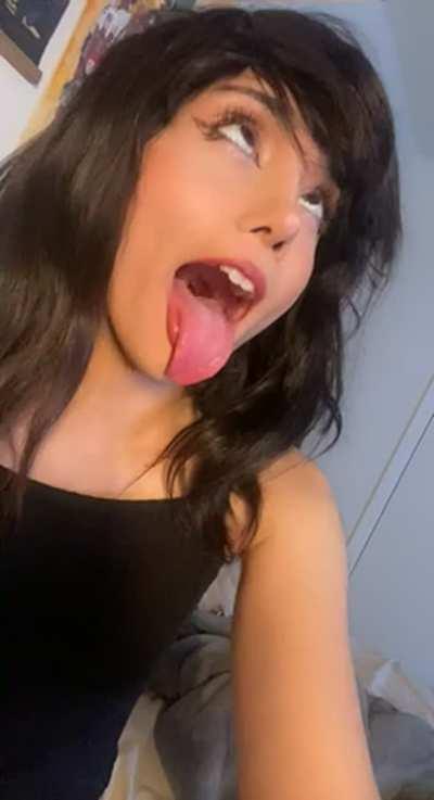 My makeup is messed up, but I’m hoping u can mess it up more