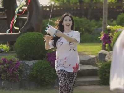 Dahyun having fun with a kite