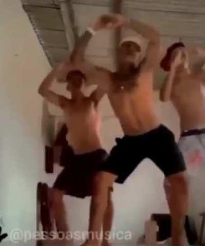 Pode noia no grupo adimin?