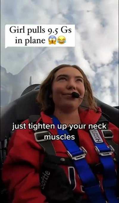 This woman's face is UNRECOGNISABLE under 10gs