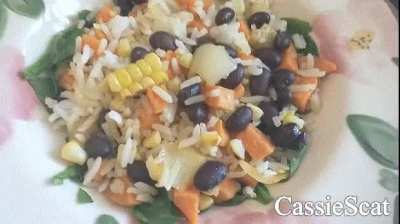 Gassy Dine and Dump x2: Blueberries and Corn [F] [GIF]