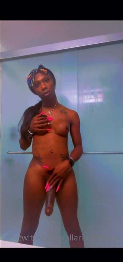 Who would still mess with the legendary Ts Kourtney Dash? 🙋🏾‍♂️😍