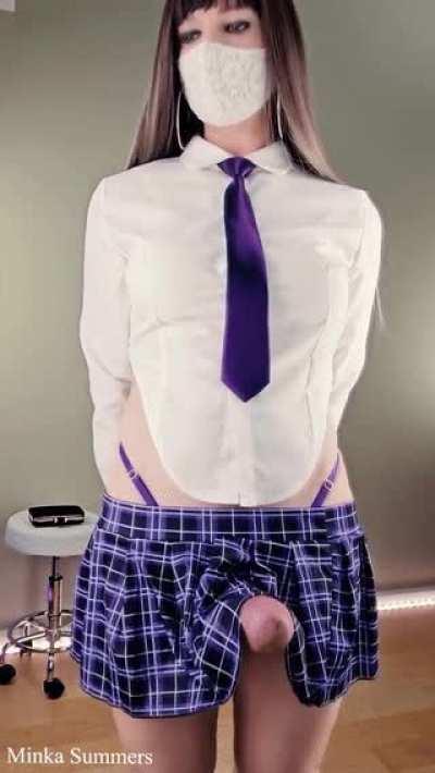 My skirt cant fully cover my bulge, can your mouth?