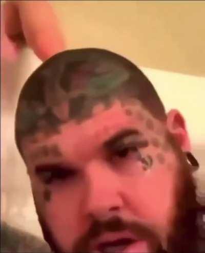 Wordington shower head