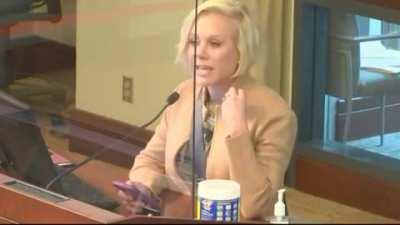 Opposing the mask mandate in Johnson County, Kansas