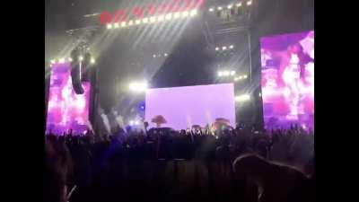 I took my plush Carpincho to go see their favorite idol in Vegas