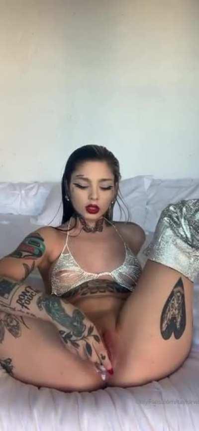 does anybody know the song playing in the background? I’ll post full if u’ll tell me🤪