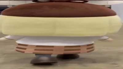 wide smol ame walking