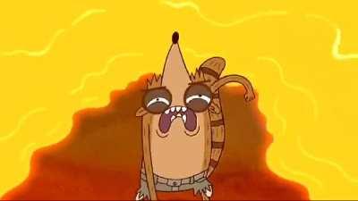 Beyler futbol sizce de insanları biraz agresif yapmıyor mu?