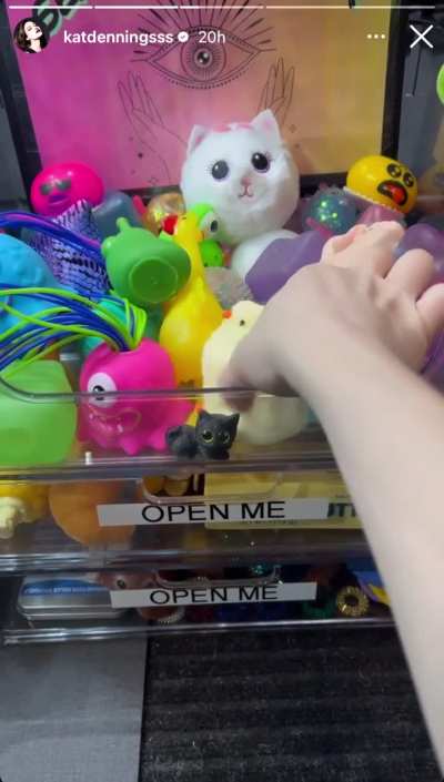 Kat Dennings instagram story | November 6 2025