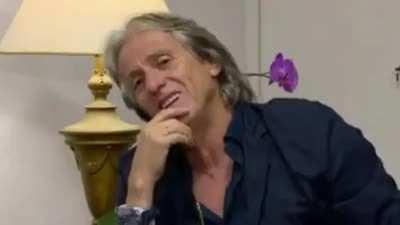 Vai cantar pro C...... RUA LAGARTO!