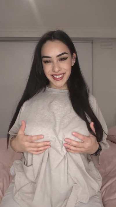 I wish it was this easy for you to take my clothes off