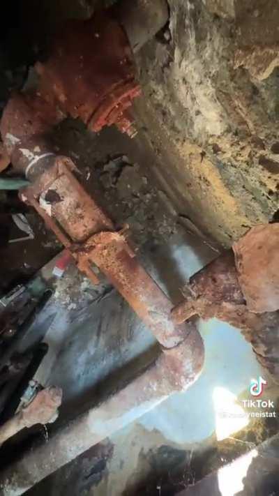 To me, it's insane that a place where thousand of people walk every day can be this dangerous.