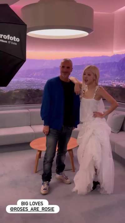 251214 Zane Lowe IG Story Update w/ Rosé