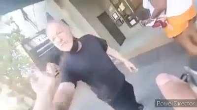 Annoying streamer gets pepper sprayed and cries like a wimp