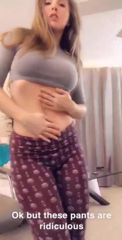 God bless yoga pants