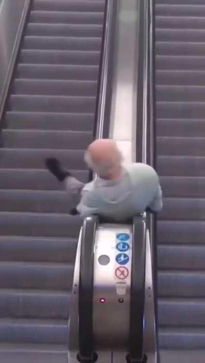 everyone at least once wanted to be this grandpa