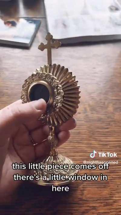 Woman puts tooth on display… I don’t even know what to say