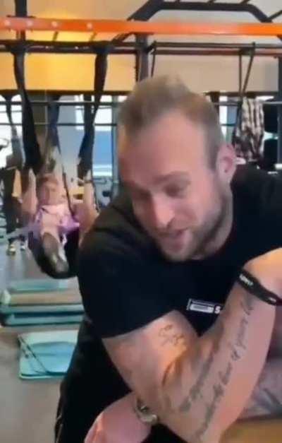 Ordinary day in the gym. What is the exercise called?