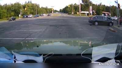 Accident at Hunt Club/Conroy today