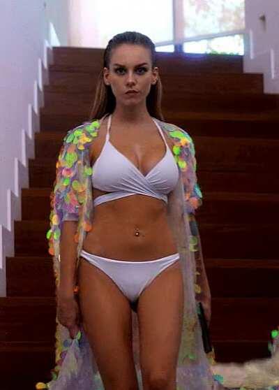 Criminally underrated Ester Exposito