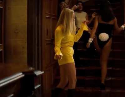 Dancing in Once Upon a Time in Hollywood (2019)