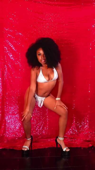 Can I seduce you with my body