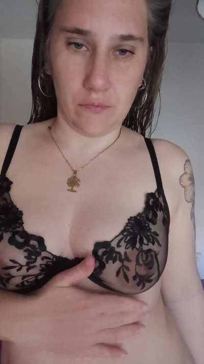 Good morning love I am waiting for you 