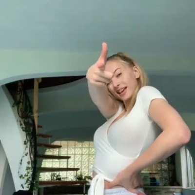 Sophia Diamond (@sophiadiamond)