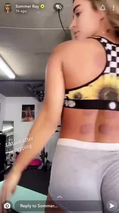 She needs to wear this more often 😍💦🍑