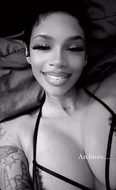 Lingerie got them titties on point! 🖤