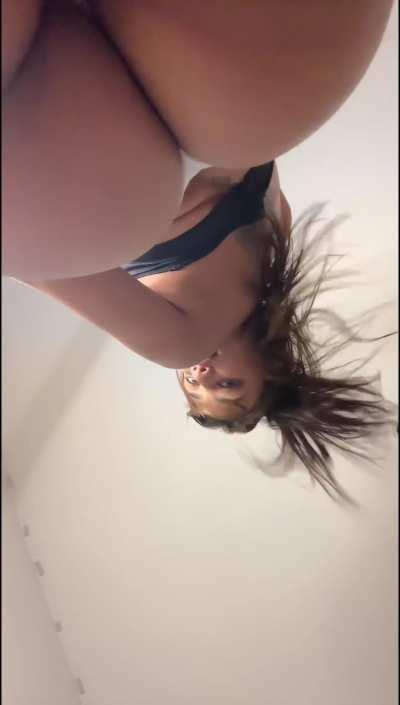 Come lay down here, I'll give you a nice bounce on your face!