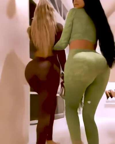 Kylie's deleted instagram post - Enhanced