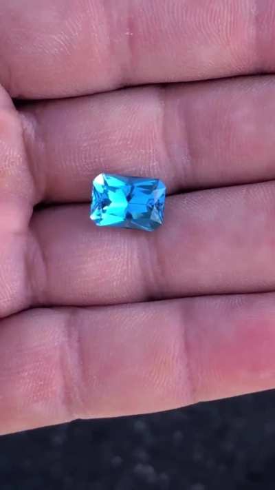 Electric blue neon topaz . Nicely cut bright blue color topaz nicely cut stone perfect size for custom ring 💍 or necklace.!! 6.45 ct 11.4x8.3 mm $199 plus shipping!