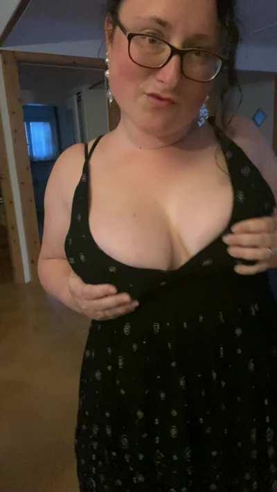 Do you think I'd be wifey material or just a one off fuck?