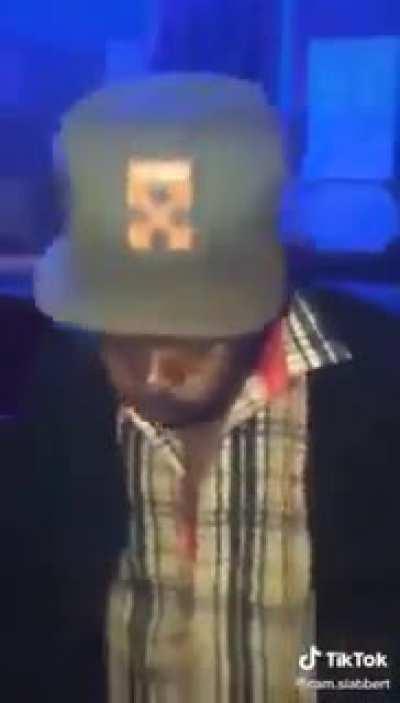 KARAIO SNOP DOG 😁👌