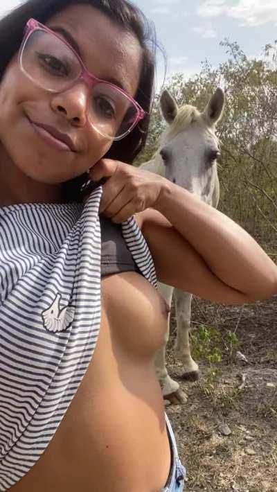 i love being a horny farmergirl