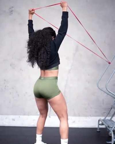 Robin Smith-Barret (@dr.robinb)