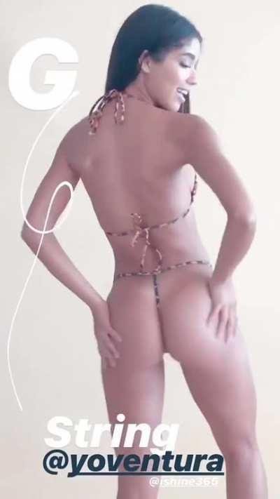 Found on Twitter. Amazing Thong Booty Shaking.