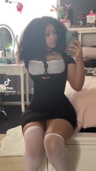 Thick thighs save lives squish me mommy😩