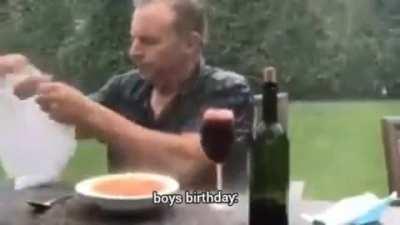 at least he's got infinite drink